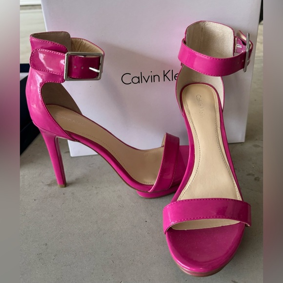 Calvin Klein Vivian Patent Leather Heels - sz 9.5 - Picture 1 of 4